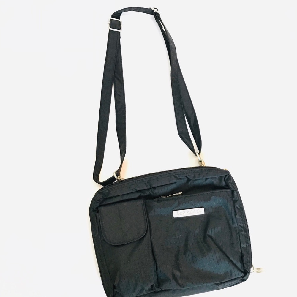 Baggallini Black Crossbody Travel Bag